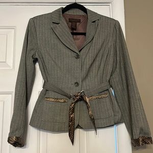 Chadwick’s, size 2P blazer. Black herringbone look. GUC Brown and white accents.